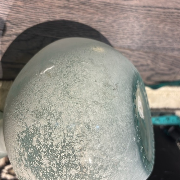 San Miguel Vidrios textured recycled mint green Bulbous Art Glass Vase - Picture 14 of 17